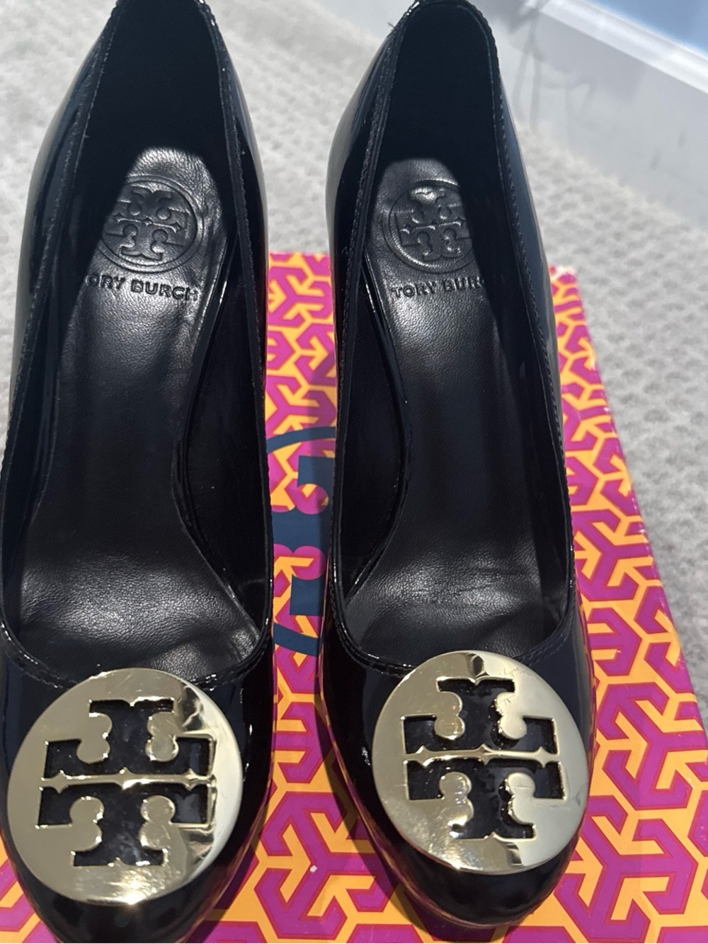 Tory Burch Betty pump- patent size 6